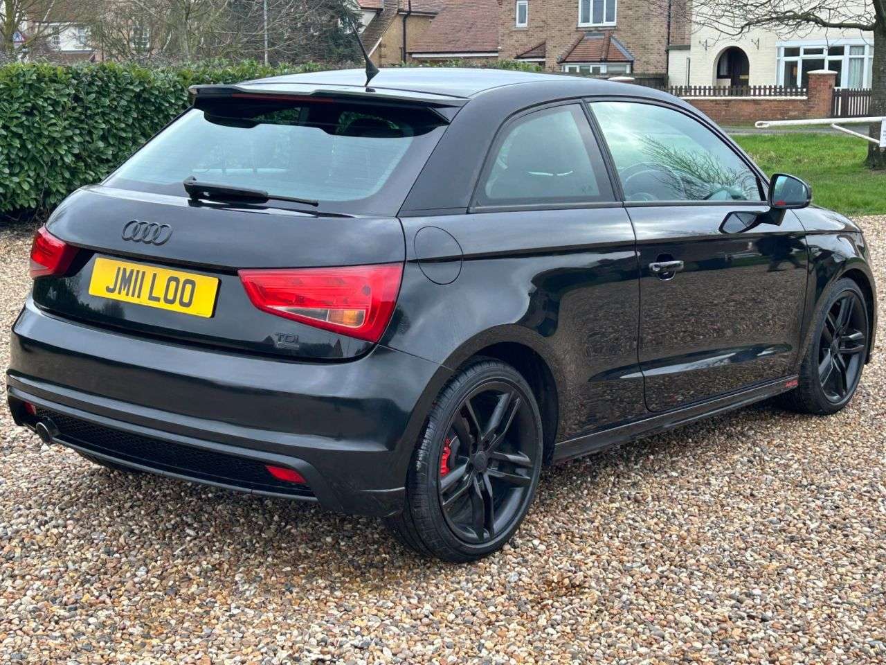 2011 AUDI A1 2011 AUDI A1