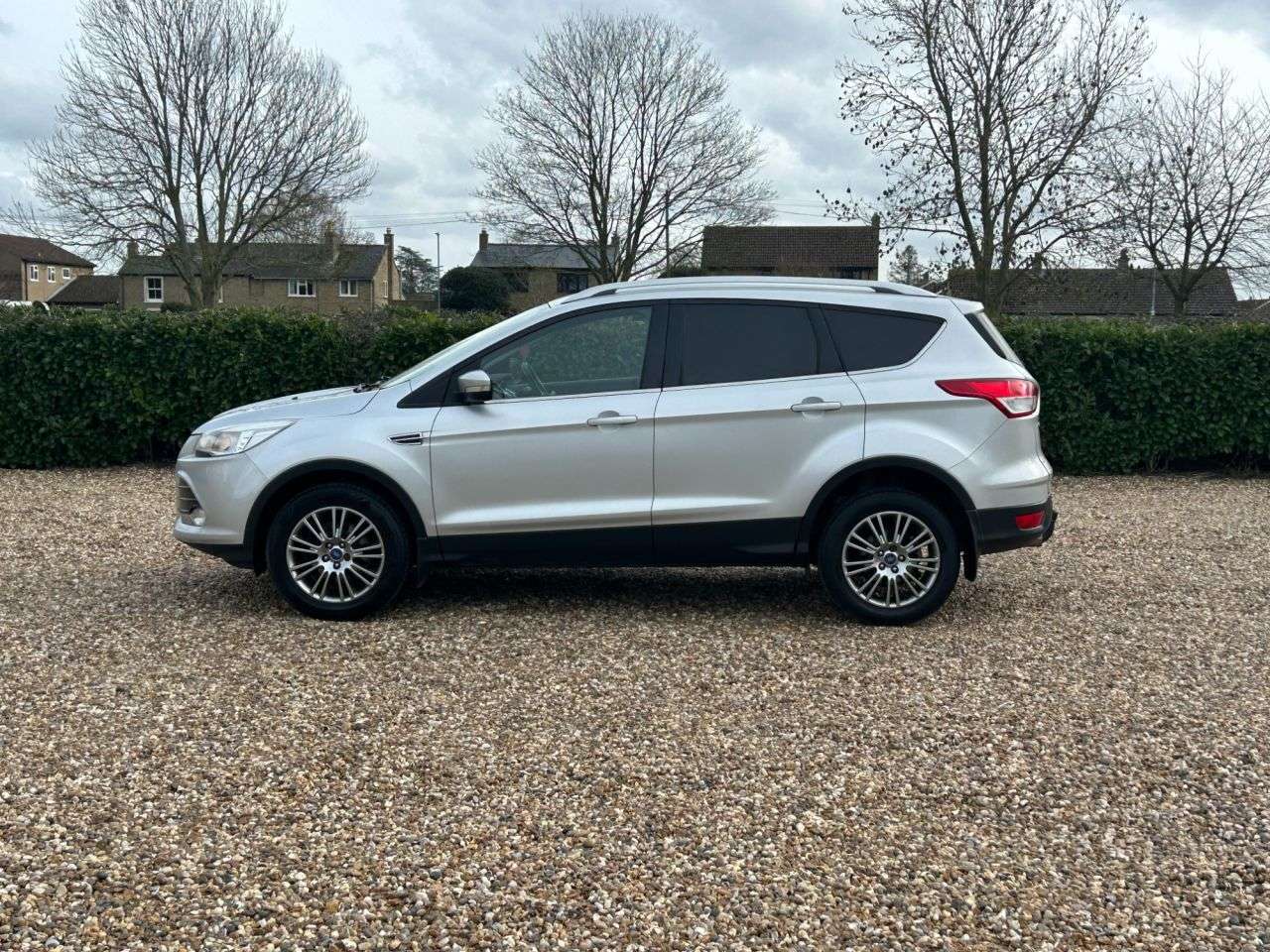 2013 FORD KUGA 2013 FORD KUGA
