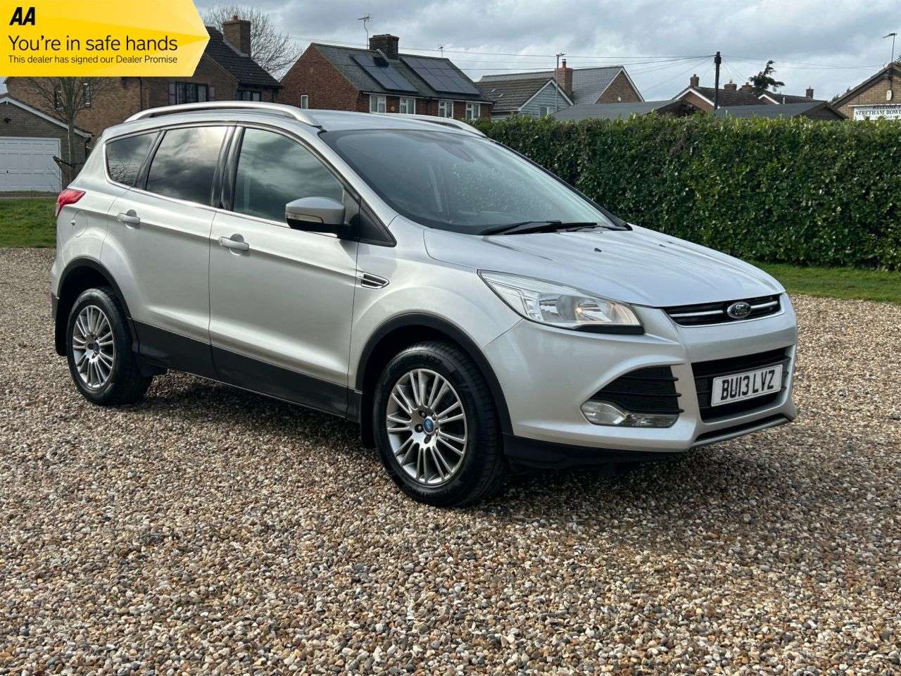 A 2013 FORD KUGA 2.0 TDCi Titanium SUV 5dr Diesel Manual AWD Euro 5 (163 ps) A 2013 FORD KUGA 2.0 TDCi Titanium SUV 5dr Diesel Manual AWD Euro 5 (163 ps)