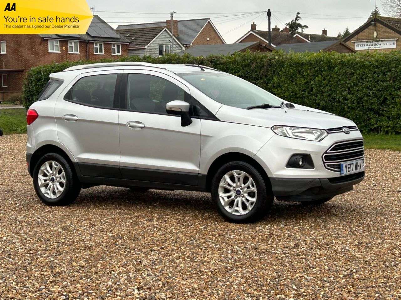 A 2017 FORD ECOSPORT 1.0T EcoBoost Zetec SUV 5dr Petrol Manual 2WD Euro 6 (s/s) (125 ps) A 2017 FORD ECOSPORT 1.0T EcoBoost Zetec SUV 5dr Petrol Manual 2WD Euro 6 (s/s) (125 ps)