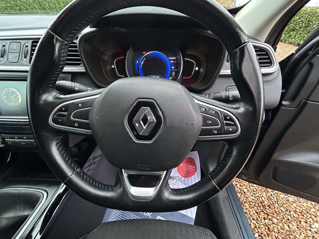 2017 RENAULT KADJAR 2017 RENAULT KADJAR