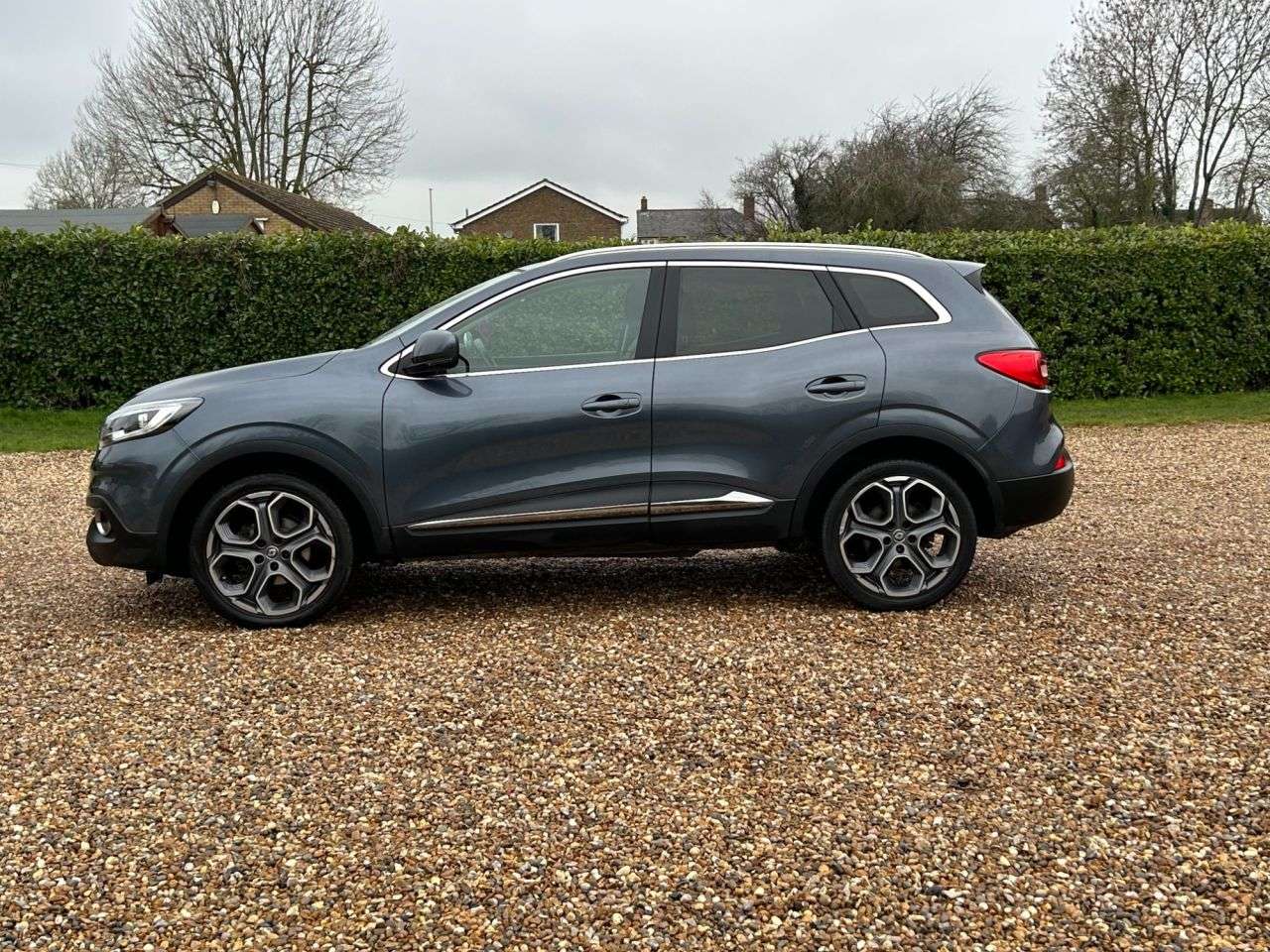 2017 RENAULT KADJAR 2017 RENAULT KADJAR