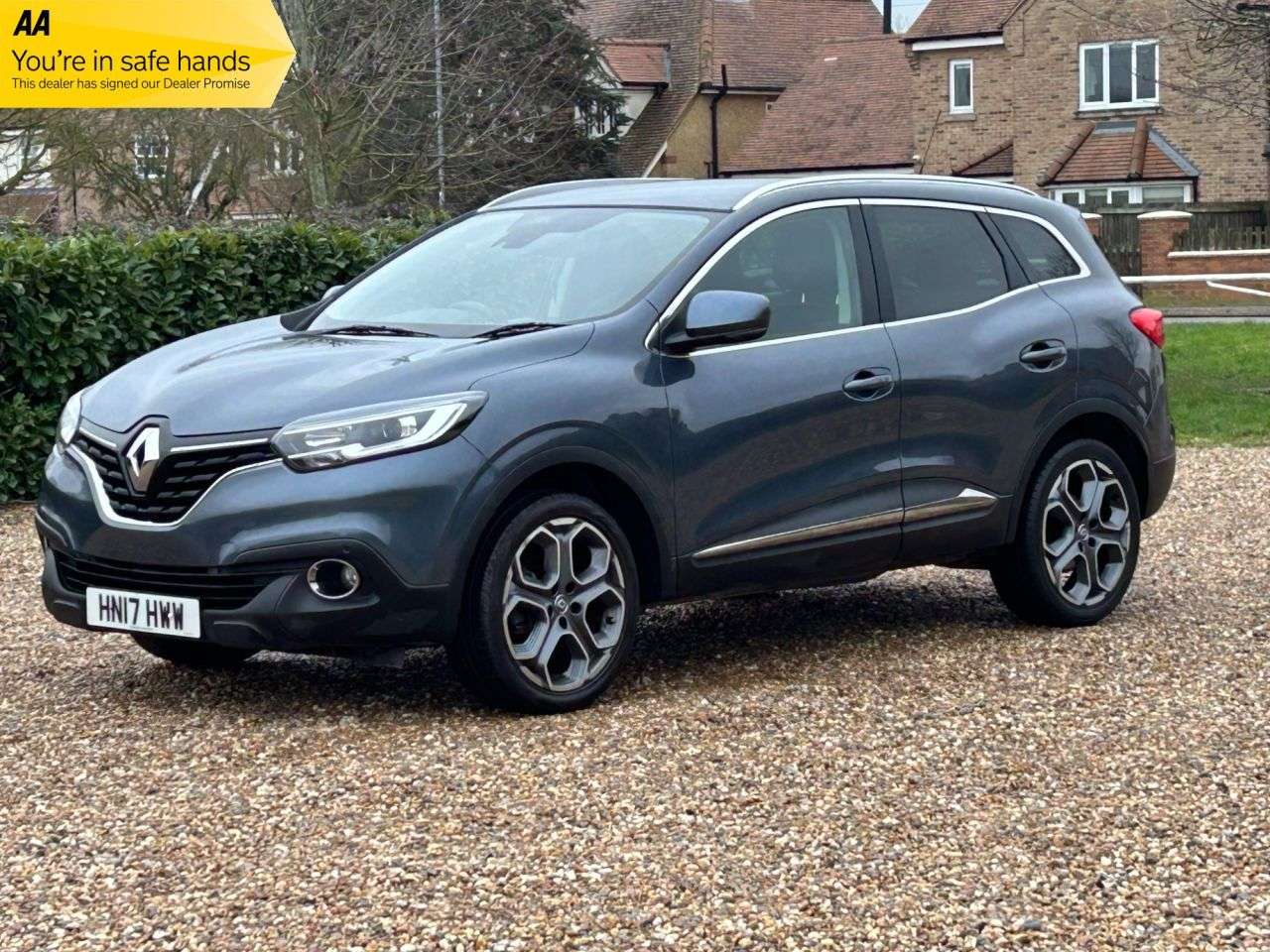 A 2017 RENAULT KADJAR 1.5 dCi Dynamique S Nav SUV 5dr Diesel Manual Euro 6 (s/s) (110 ps) A 2017 RENAULT KADJAR 1.5 dCi Dynamique S Nav SUV 5dr Diesel Manual Euro 6 (s/s) (110 ps)