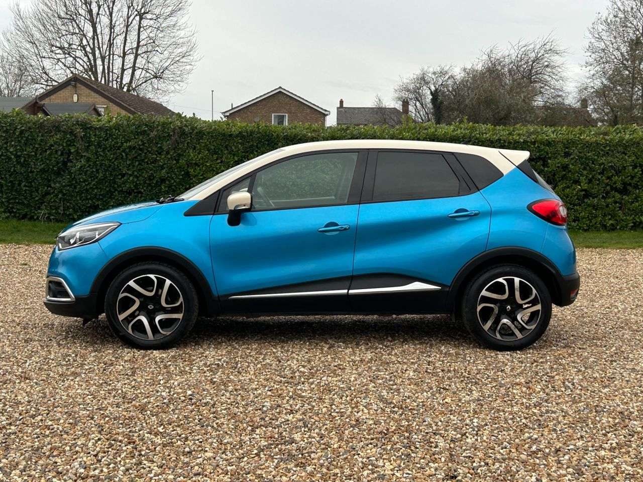 2015 RENAULT CAPTUR 2015 RENAULT CAPTUR