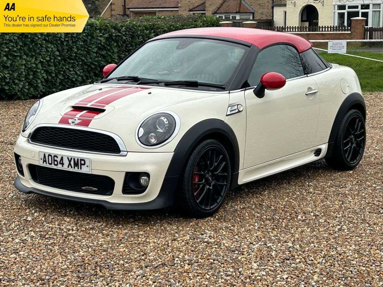A 2014 MINI COUPE 1.6 John Cooper Works Coupe 2dr Petrol Manual Euro 5 (s/s) (211 ps) A 2014 MINI COUPE 1.6 John Cooper Works Coupe 2dr Petrol Manual Euro 5 (s/s) (211 ps)