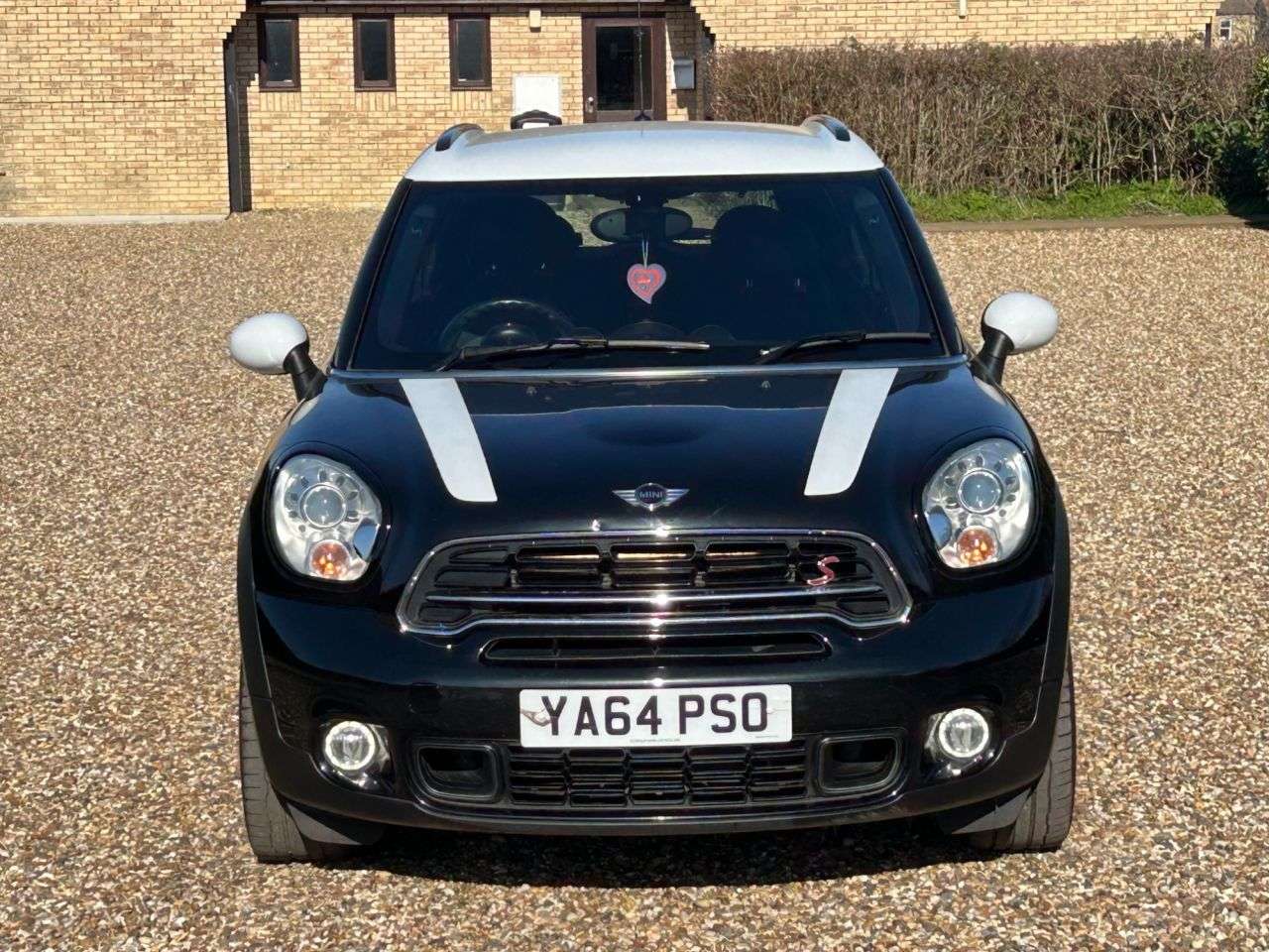 A 2015 MINI COUNTRYMAN 1.6 Cooper S SUV 5dr Petrol Manual Euro 5 (s/s) (184 ps) A 2015 MINI COUNTRYMAN 1.6 Cooper S SUV 5dr Petrol Manual Euro 5 (s/s) (184 ps)