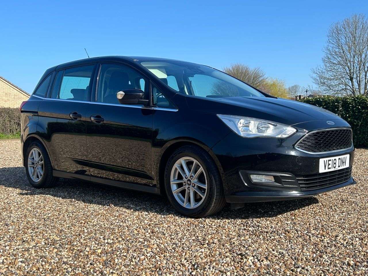 A 2018 FORD GRAND C-MAX 1.5 TDCi Zetec MPV 5dr Diesel Manual Euro 6 (s/s) (120 ps) A 2018 FORD GRAND C-MAX 1.5 TDCi Zetec MPV 5dr Diesel Manual Euro 6 (s/s) (120 ps)
