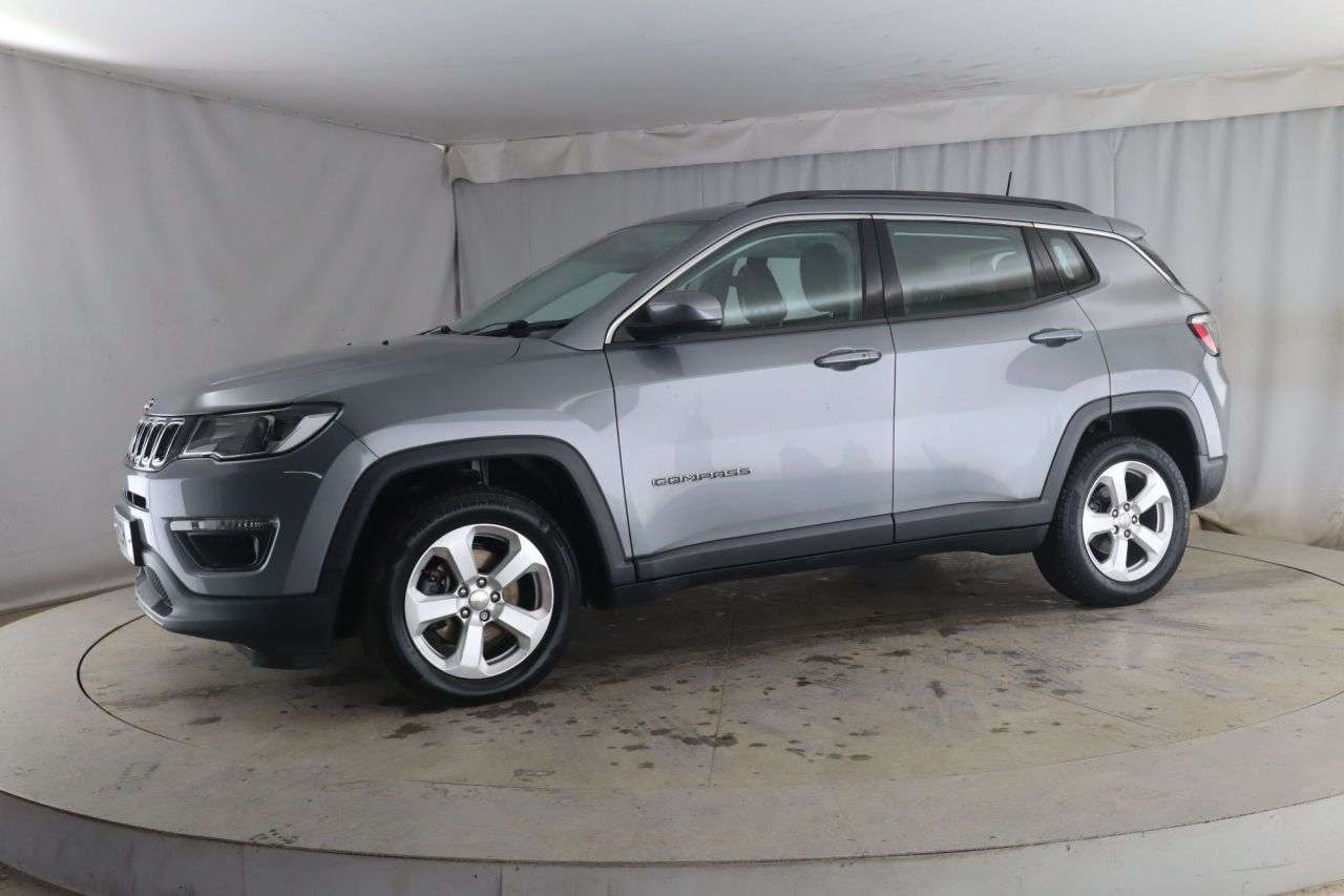 A 2019 JEEP COMPASS 1.6 MultiJetII Longitude SUV 5dr Diesel Manual Euro 6 (s/s) (120 ps) A 2019 JEEP COMPASS 1.6 MultiJetII Longitude SUV 5dr Diesel Manual Euro 6 (s/s) (120 ps)