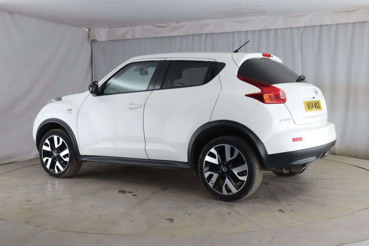 A 2014 NISSAN JUKE 1.5 dCi 8v n-tec SUV 5dr Diesel Manual Euro 5 (s/s) (110 ps) A 2014 NISSAN JUKE 1.5 dCi 8v n-tec SUV 5dr Diesel Manual Euro 5 (s/s) (110 ps)