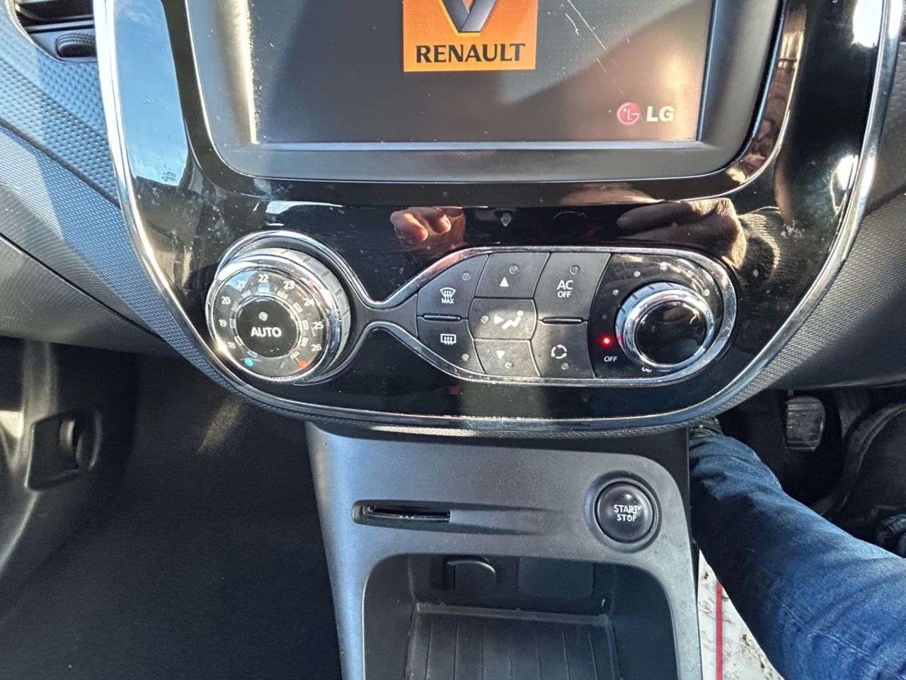 2014 RENAULT CAPTUR 2014 RENAULT CAPTUR