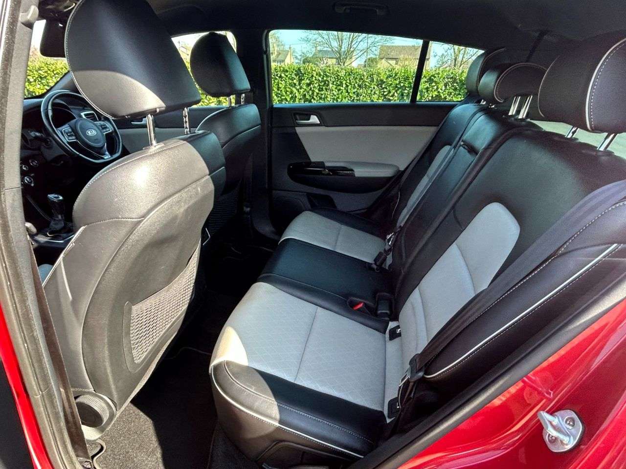 2017 KIA SPORTAGE 2017 KIA SPORTAGE