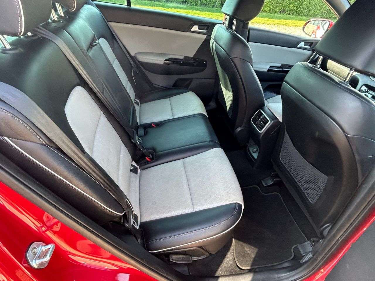 2017 KIA SPORTAGE 2017 KIA SPORTAGE