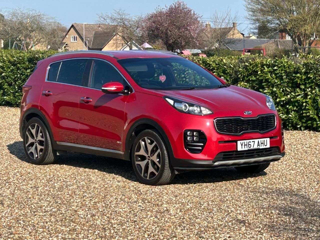A 2017 KIA SPORTAGE 1.6 T-GDi GT-Line SUV 5dr Petrol Manual AWD Euro 6 (174 bhp) A 2017 KIA SPORTAGE 1.6 T-GDi GT-Line SUV 5dr Petrol Manual AWD Euro 6 (174 bhp)