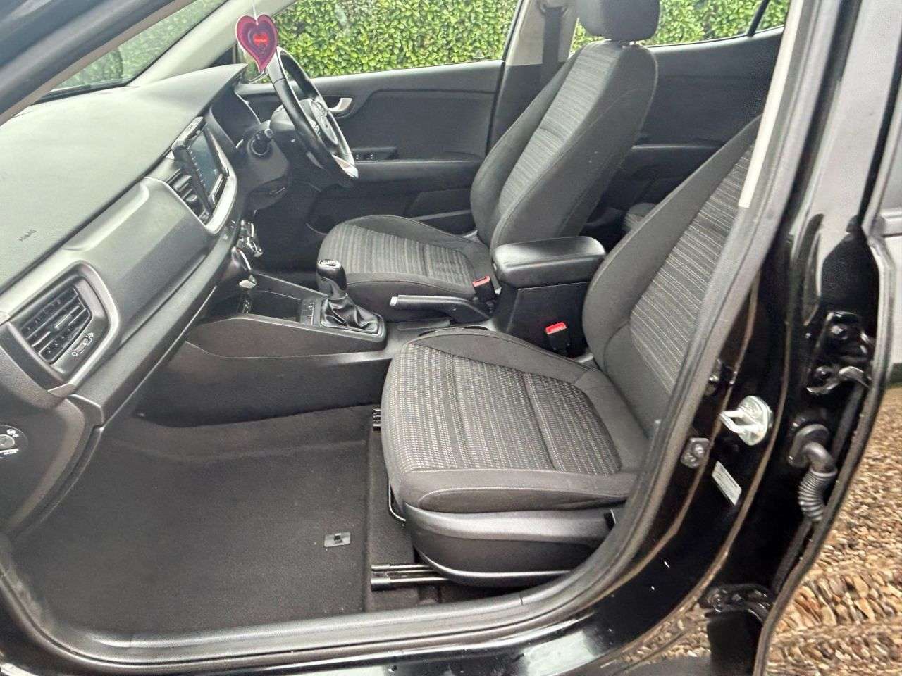 2018 KIA STONIC 2018 KIA STONIC