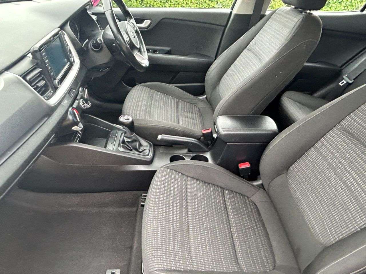 2018 KIA STONIC 2018 KIA STONIC