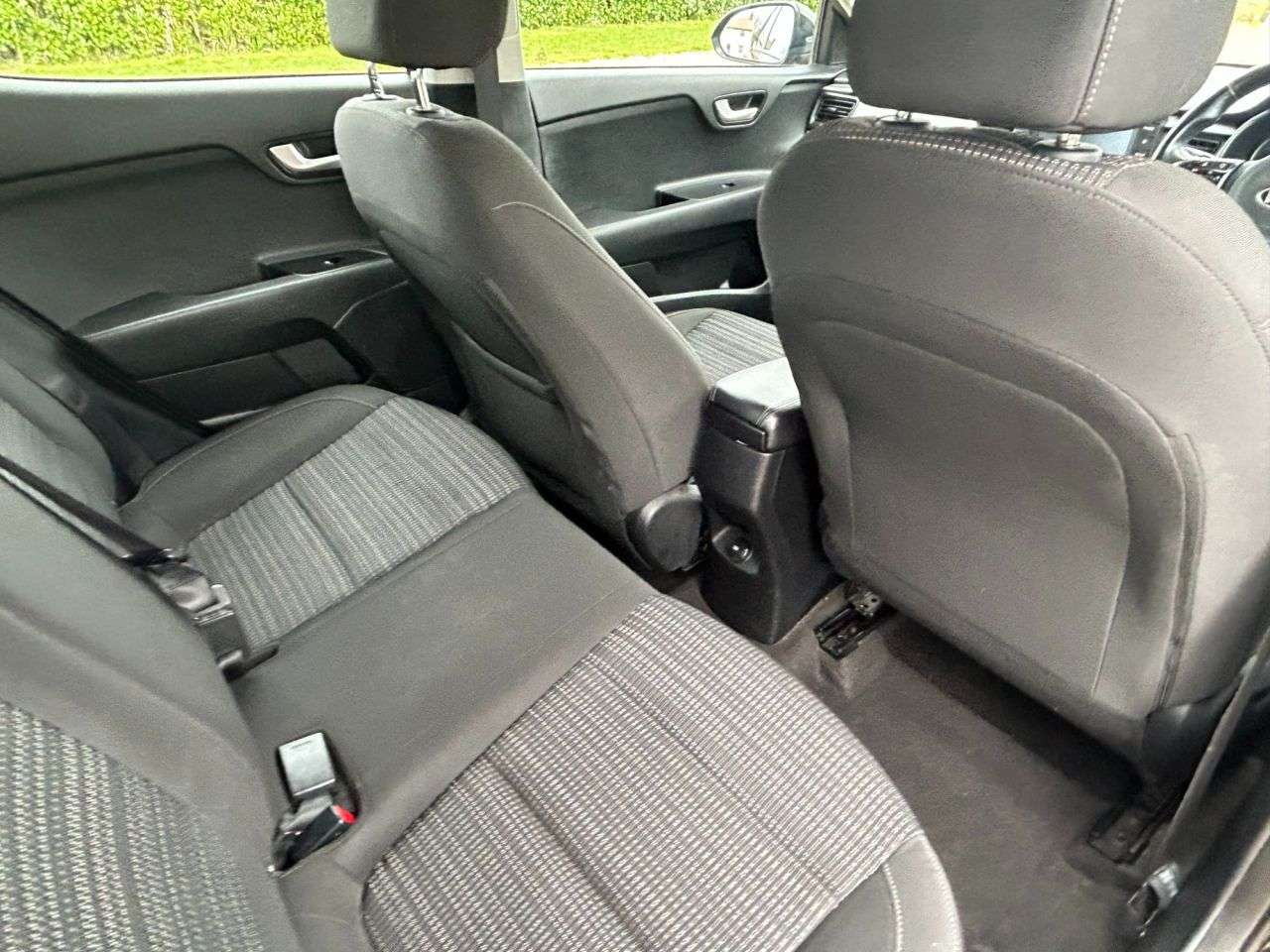 2018 KIA STONIC 2018 KIA STONIC