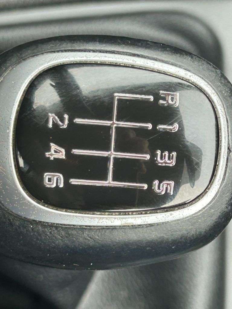 2018 KIA STONIC 2018 KIA STONIC