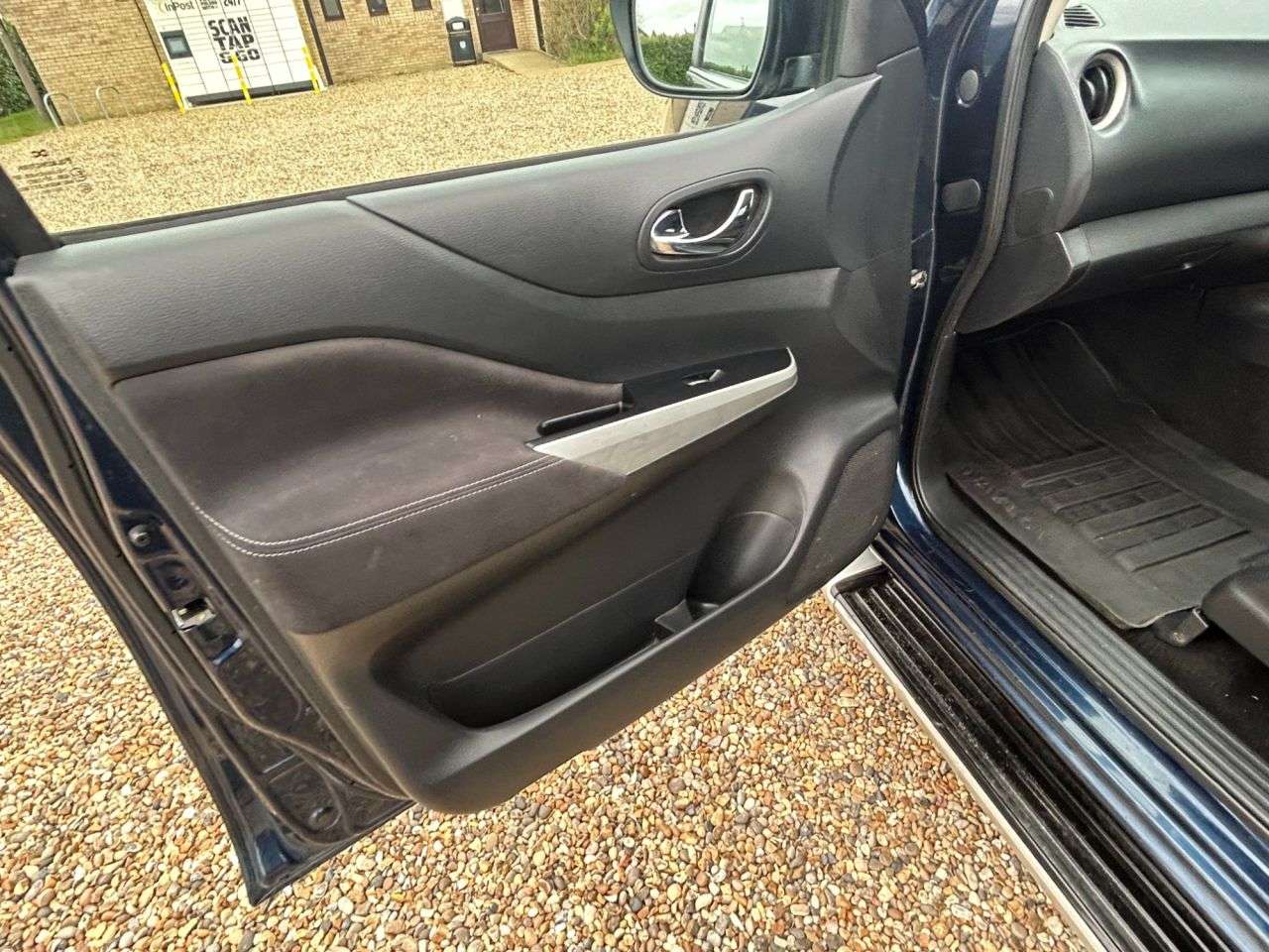 2017 NISSAN NAVARA 2017 NISSAN NAVARA