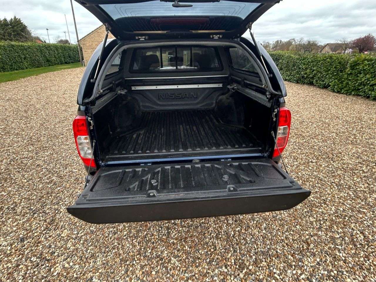 2017 NISSAN NAVARA 2017 NISSAN NAVARA