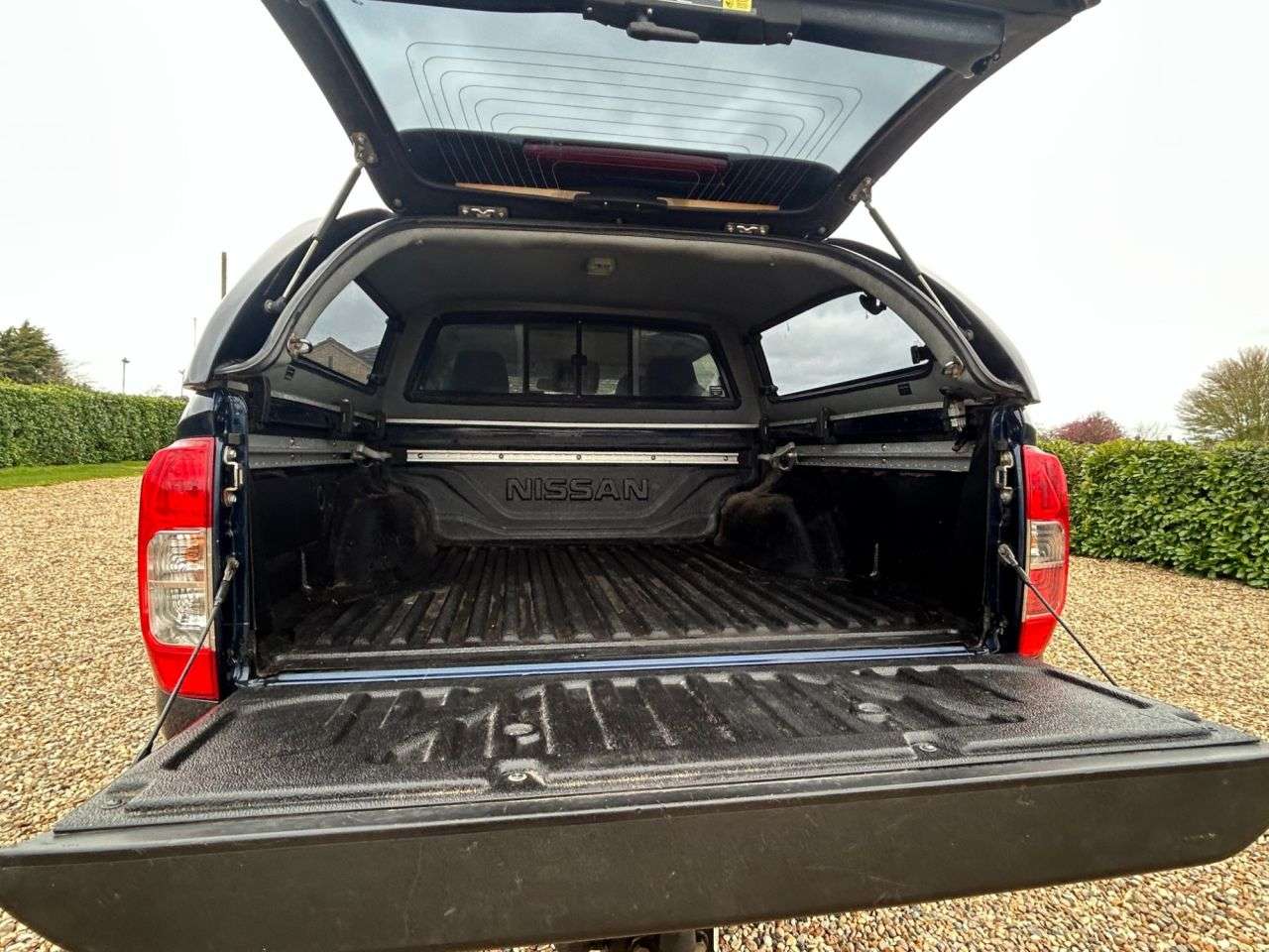 2017 NISSAN NAVARA 2017 NISSAN NAVARA