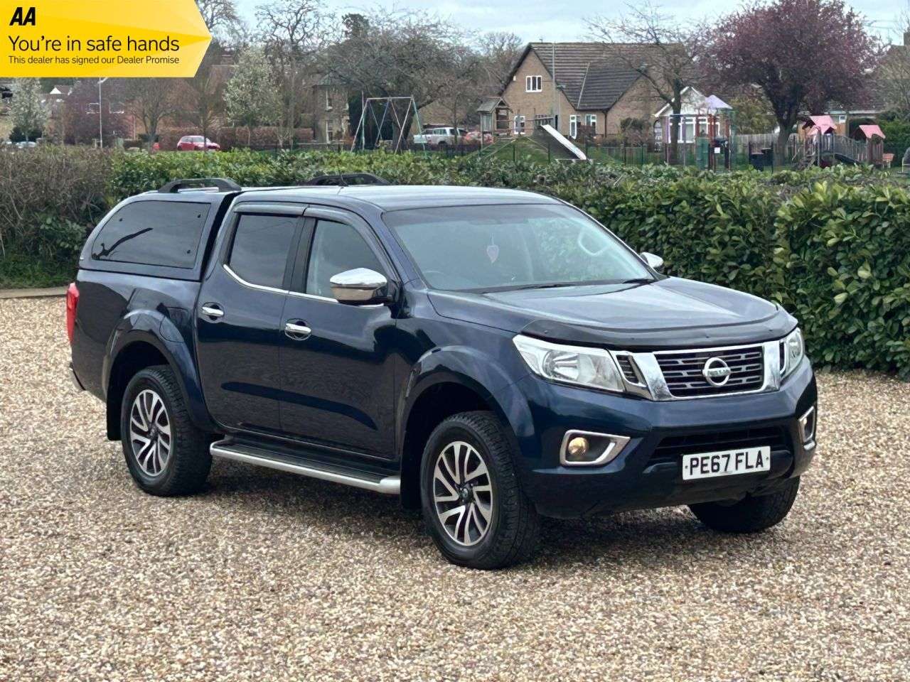 A 2017 NISSAN NAVARA DCI N-CONNECTA 4X4 SHR DCB A 2017 NISSAN NAVARA DCI N-CONNECTA 4X4 SHR DCB