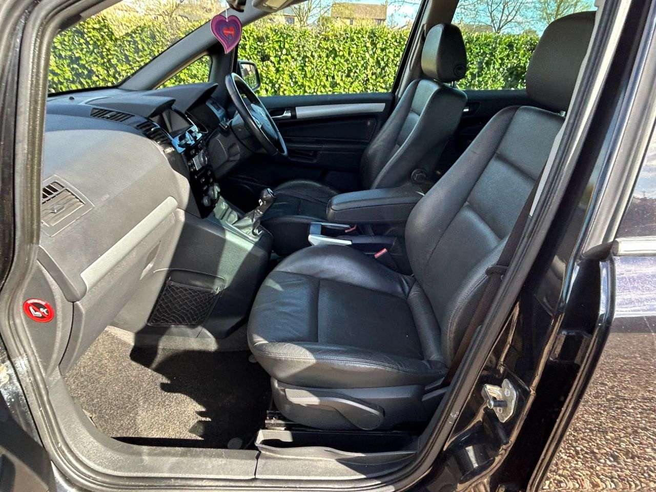 2011 VAUXHALL ZAFIRA 2011 VAUXHALL ZAFIRA