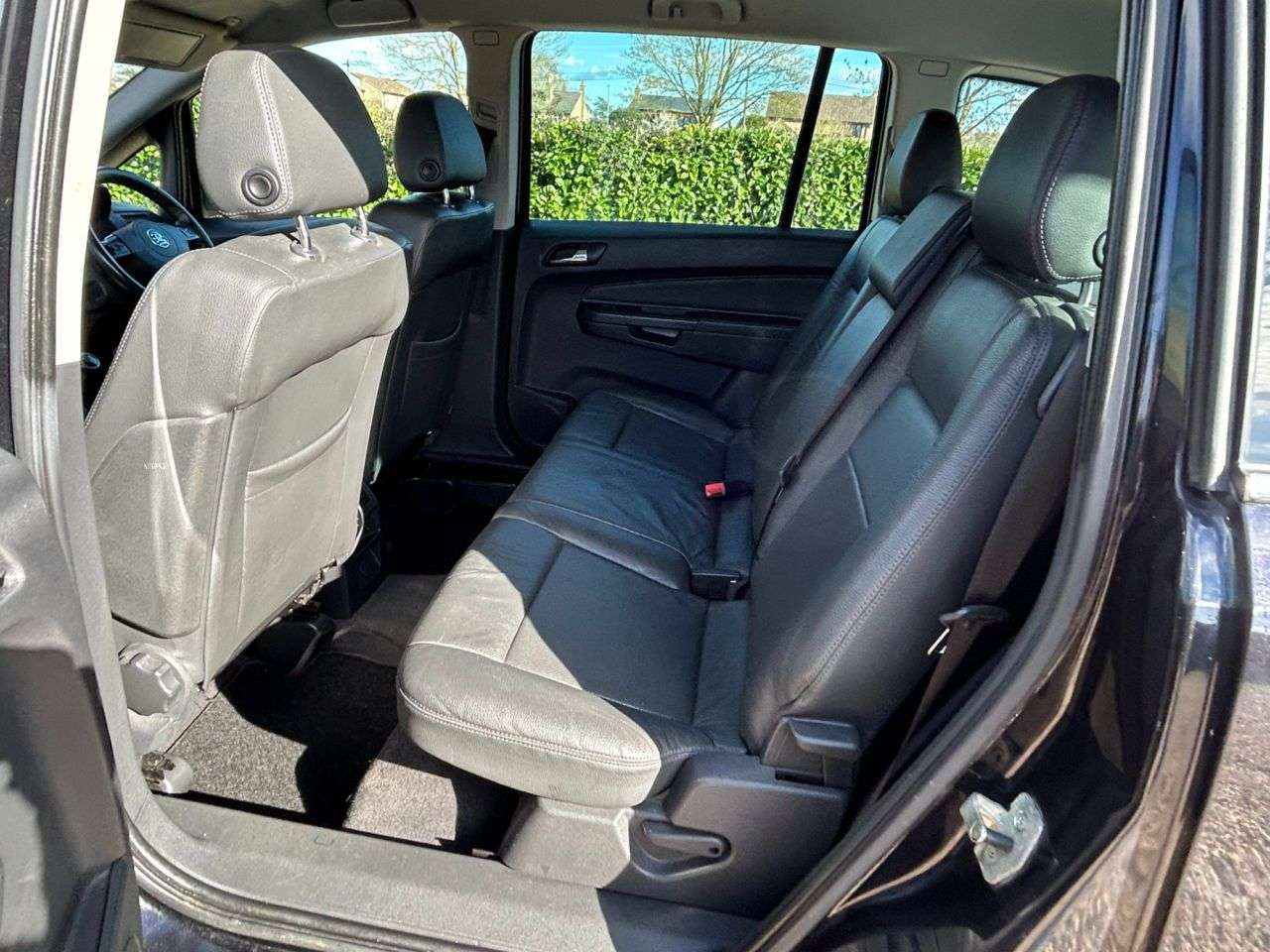 2011 VAUXHALL ZAFIRA 2011 VAUXHALL ZAFIRA