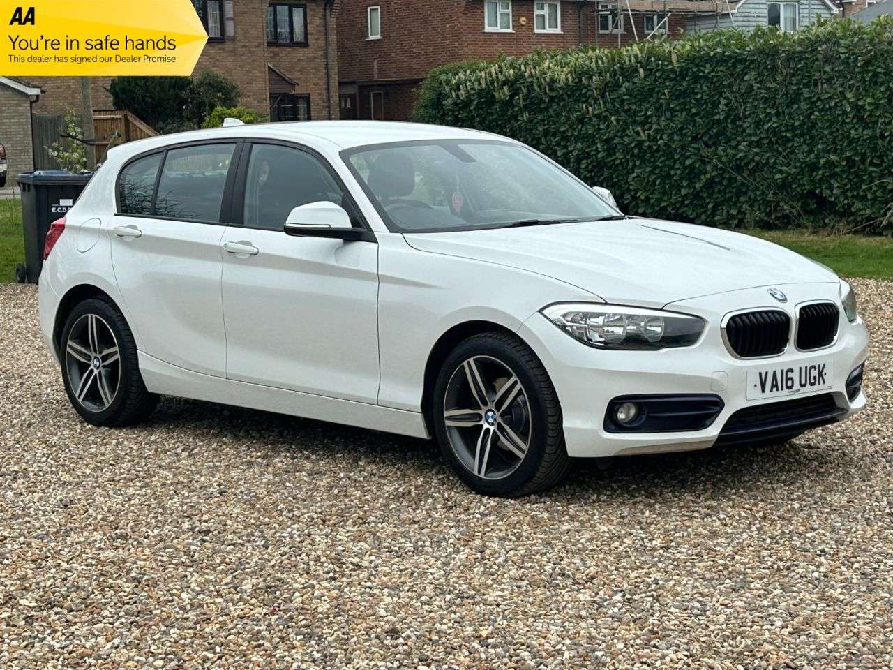A 2016 BMW 1 SERIES 1.5 118i Sport Hatchback 5dr Petrol Manual Euro 6 (s/s) (136 ps) A 2016 BMW 1 SERIES 1.5 118i Sport Hatchback 5dr Petrol Manual Euro 6 (s/s) (136 ps)