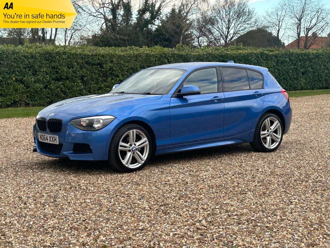 A 2015 BMW 1 SERIES 2.0 120d M Sport Hatchback 5dr Diesel Manual xDrive Euro 5 (s/s) (184 ps) A 2015 BMW 1 SERIES 2.0 120d M Sport Hatchback 5dr Diesel Manual xDrive Euro 5 (s/s) (184 ps)