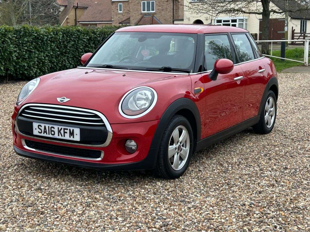 A 2016 MINI HATCH 1.5 One D Hatchback 5dr Diesel Manual Euro 6 (s/s) (95 ps) A 2016 MINI HATCH 1.5 One D Hatchback 5dr Diesel Manual Euro 6 (s/s) (95 ps)