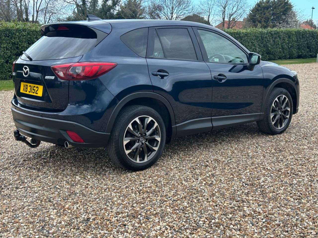 A 2015 MAZDA CX-5 2.2 SKYACTIV-D Sport Nav SUV 5dr Diesel Manual Euro 6 (s/s) (150 ps) A 2015 MAZDA CX-5 2.2 SKYACTIV-D Sport Nav SUV 5dr Diesel Manual Euro 6 (s/s) (150 ps)