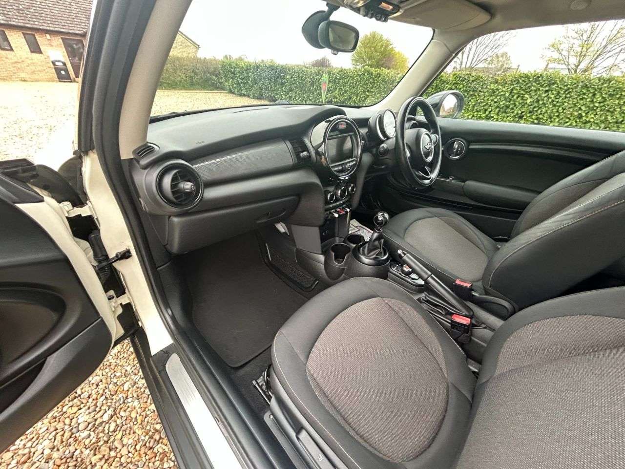 2016 MINI HATCH 2016 MINI HATCH