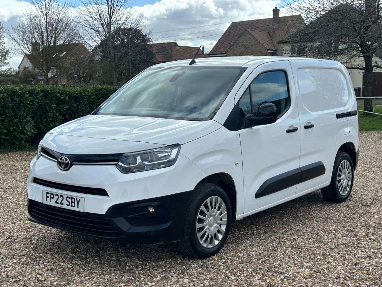 A 2022 TOYOTA PROACE CITY 1.5 BlueHDi Icon Short Panel Van 5dr Diesel Manual SWB Euro 6 (s/s) (100 bh A 2022 TOYOTA PROACE CITY 1.5 BlueHDi Icon Short Panel Van 5dr Diesel Manual SWB Euro 6 (s/s) (100 bh