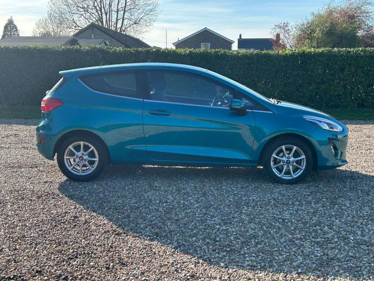 A 2018 FORD FIESTA 1.0T EcoBoost Zetec Hatchback 3dr Petrol Manual Euro 6 (s/s) (100 ps) A 2018 FORD FIESTA 1.0T EcoBoost Zetec Hatchback 3dr Petrol Manual Euro 6 (s/s) (100 ps)