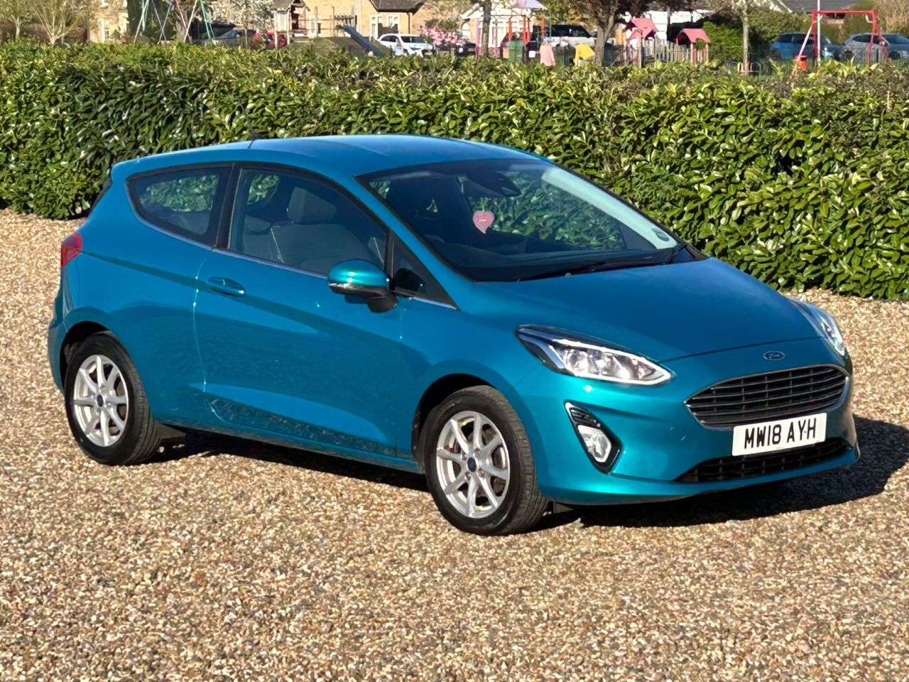 A 2018 FORD FIESTA 1.0T EcoBoost Zetec Hatchback 3dr Petrol Manual Euro 6 (s/s) (100 ps) A 2018 FORD FIESTA 1.0T EcoBoost Zetec Hatchback 3dr Petrol Manual Euro 6 (s/s) (100 ps)