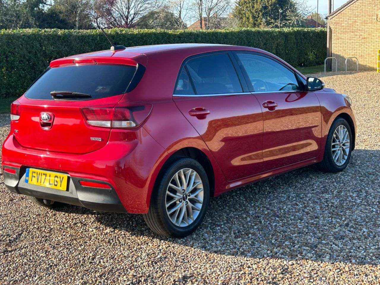 2017 KIA RIO 2017 KIA RIO