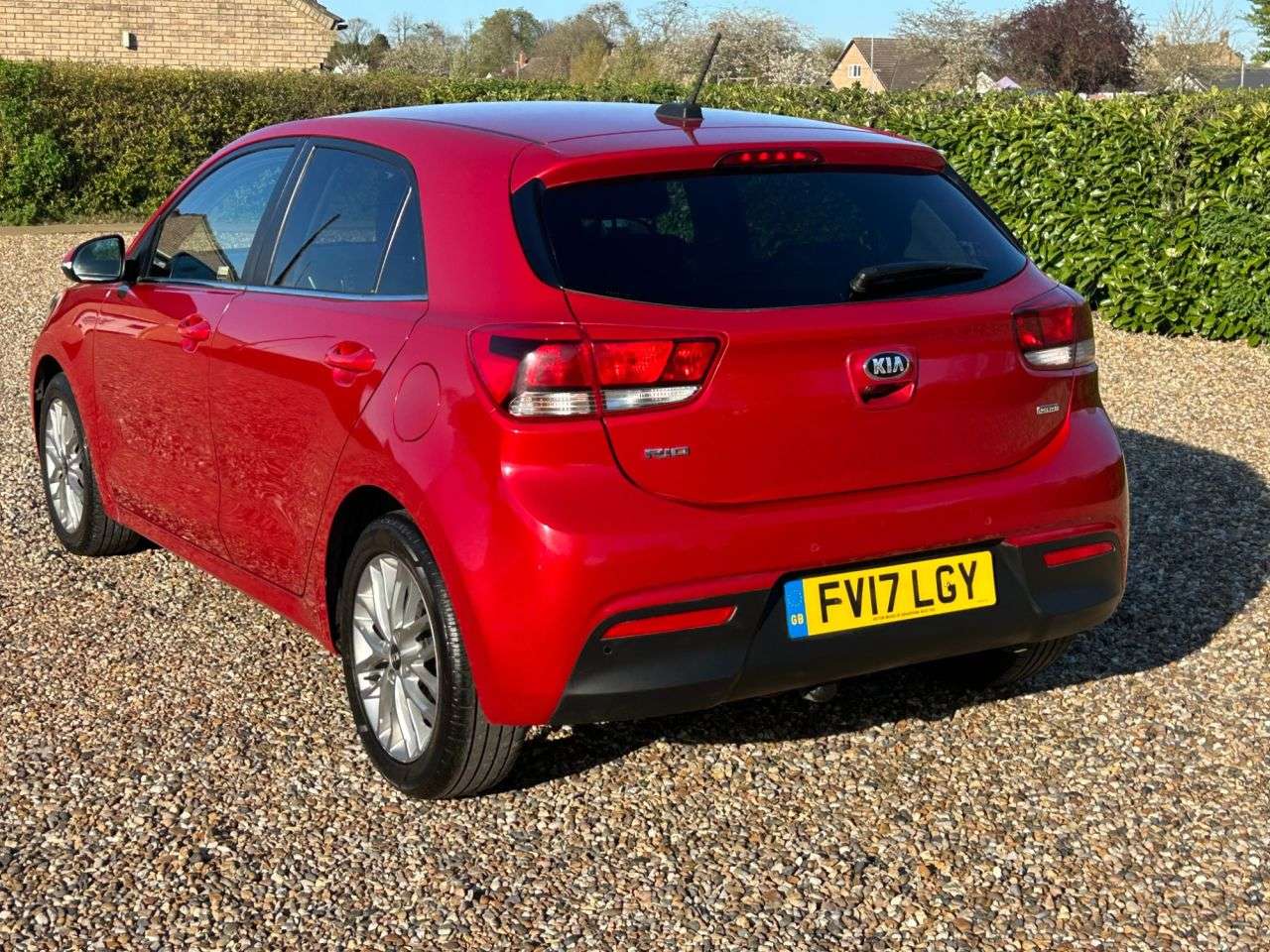 2017 KIA RIO 2017 KIA RIO