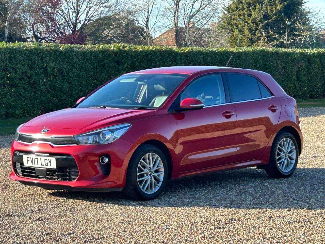 A 2017 KIA RIO 1.4 CRDi 3 Hatchback 5dr Diesel Manual Euro 6 (s/s) (89 bhp) A 2017 KIA RIO 1.4 CRDi 3 Hatchback 5dr Diesel Manual Euro 6 (s/s) (89 bhp)