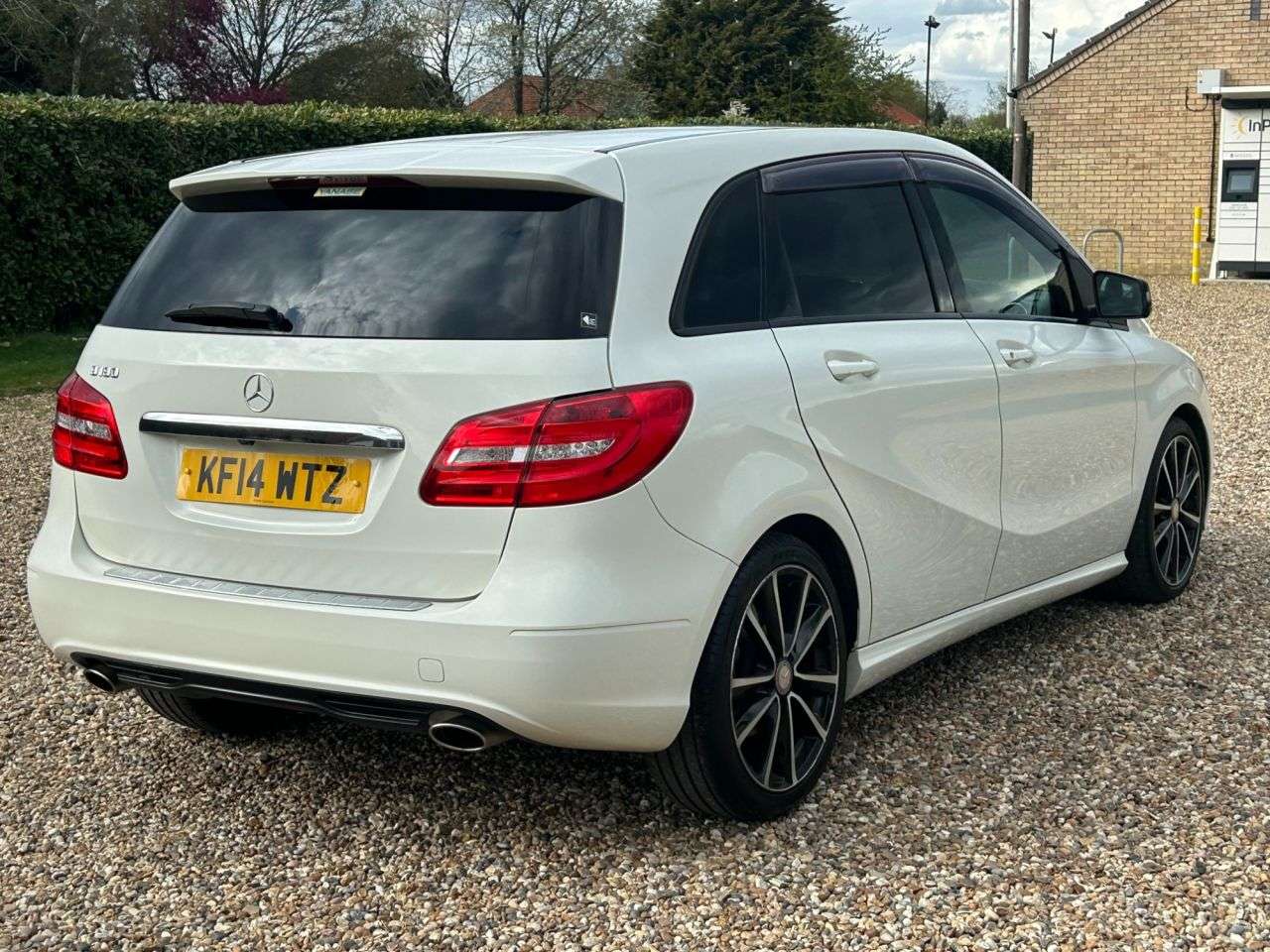 2014 MERCEDES-BENZ B 180 2014 MERCEDES-BENZ B 180