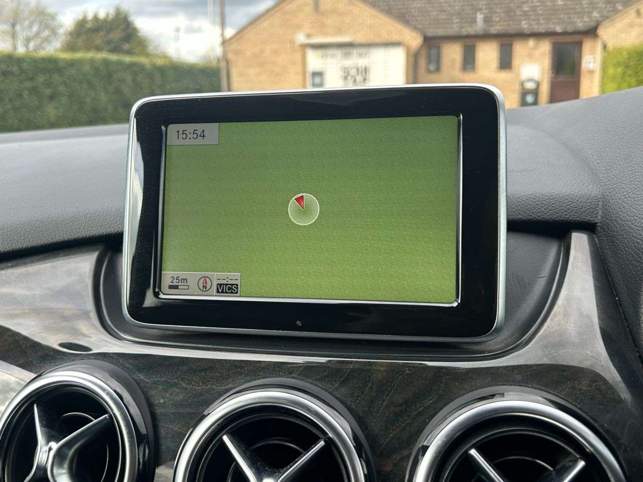 2014 MERCEDES-BENZ B 180 2014 MERCEDES-BENZ B 180