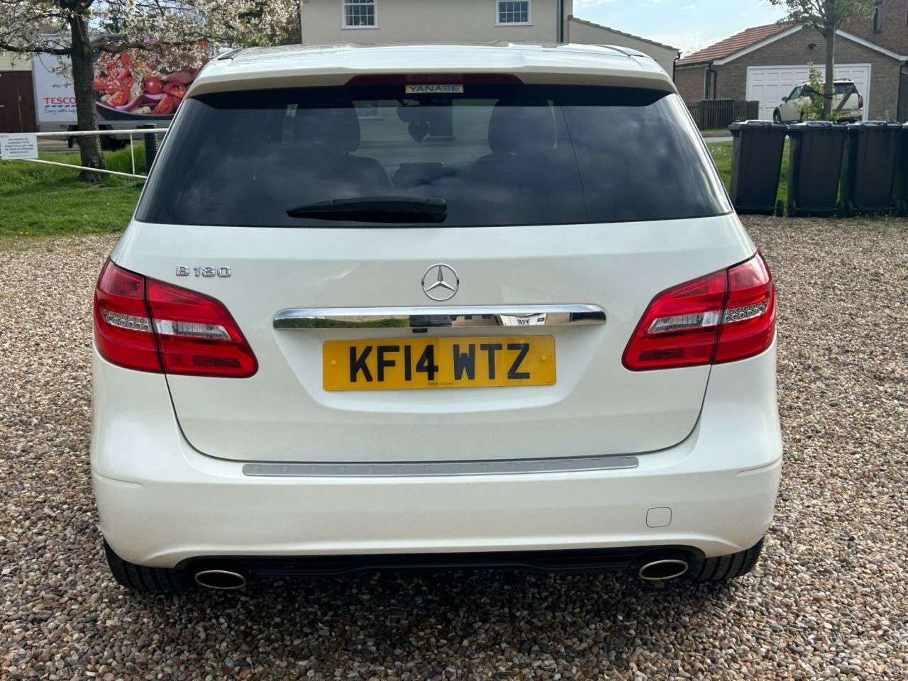 2014 MERCEDES-BENZ B 180 2014 MERCEDES-BENZ B 180
