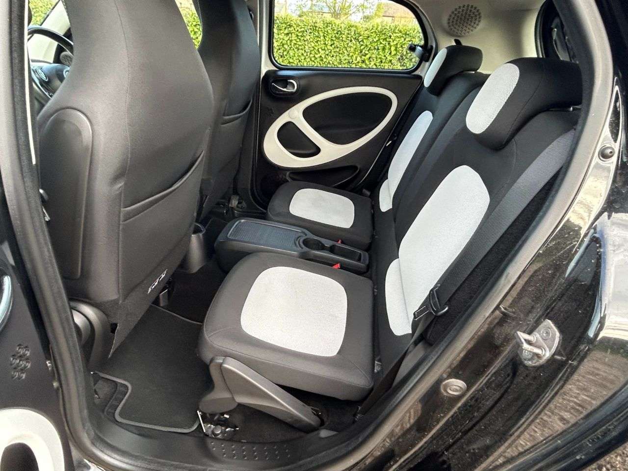 2015 SMART FORFOUR 2015 SMART FORFOUR