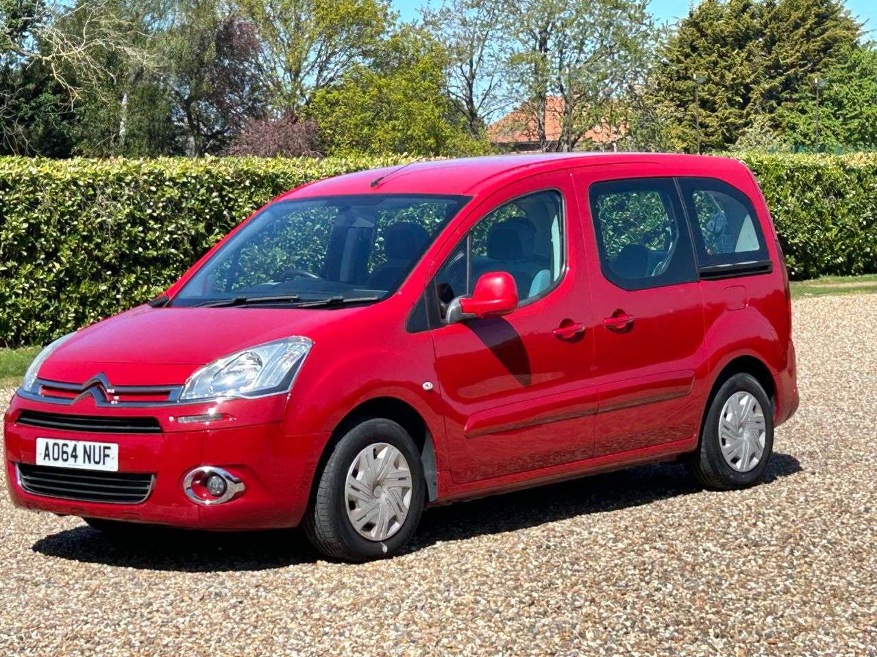 A 2014 CITROEN BERLINGO 1.6 e-HDi Airdream VTR Multispace MPV 5dr Diesel ETG6 Euro 5 (s/s) (90 ps) A 2014 CITROEN BERLINGO 1.6 e-HDi Airdream VTR Multispace MPV 5dr Diesel ETG6 Euro 5 (s/s) (90 ps)