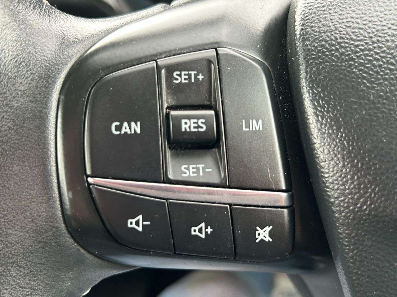 2018 FORD FIESTA 2018 FORD FIESTA
