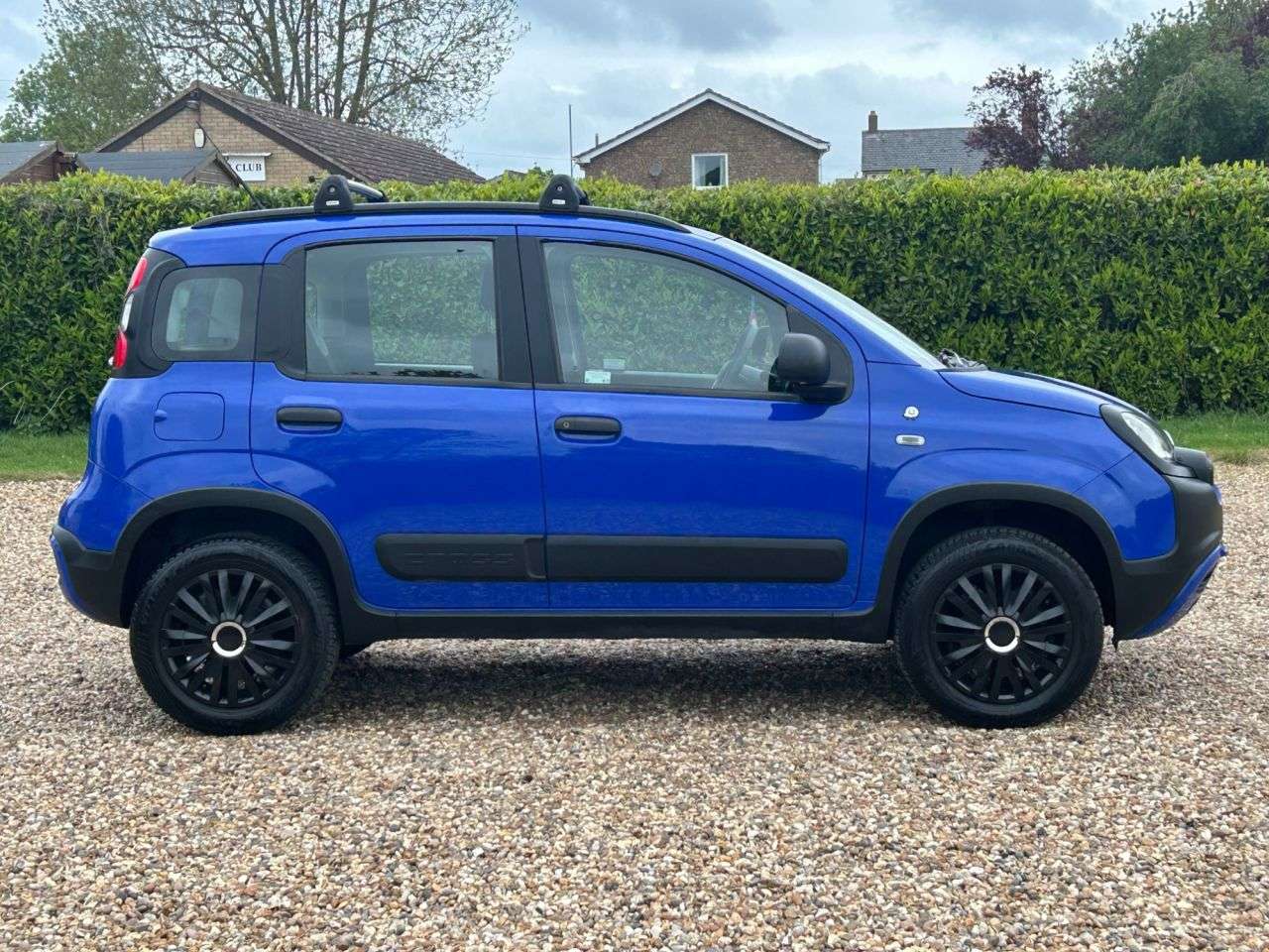 A 2019 FIAT PANDA 0.9 TwinAir Waze Hatchback 5dr Petrol Manual Euro 6 (s/s) (90 bhp) A 2019 FIAT PANDA 0.9 TwinAir Waze Hatchback 5dr Petrol Manual Euro 6 (s/s) (90 bhp)