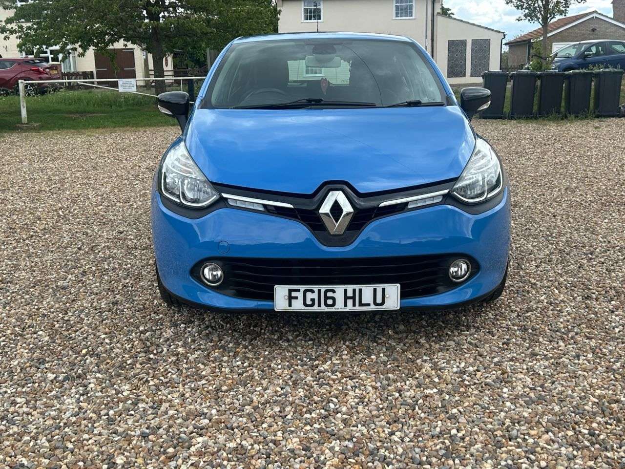 2016 RENAULT CLIO 2016 RENAULT CLIO