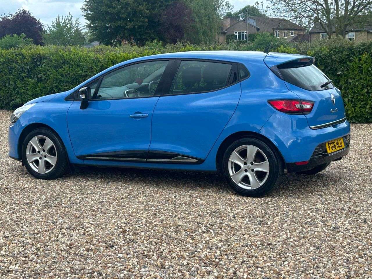 2016 RENAULT CLIO 2016 RENAULT CLIO