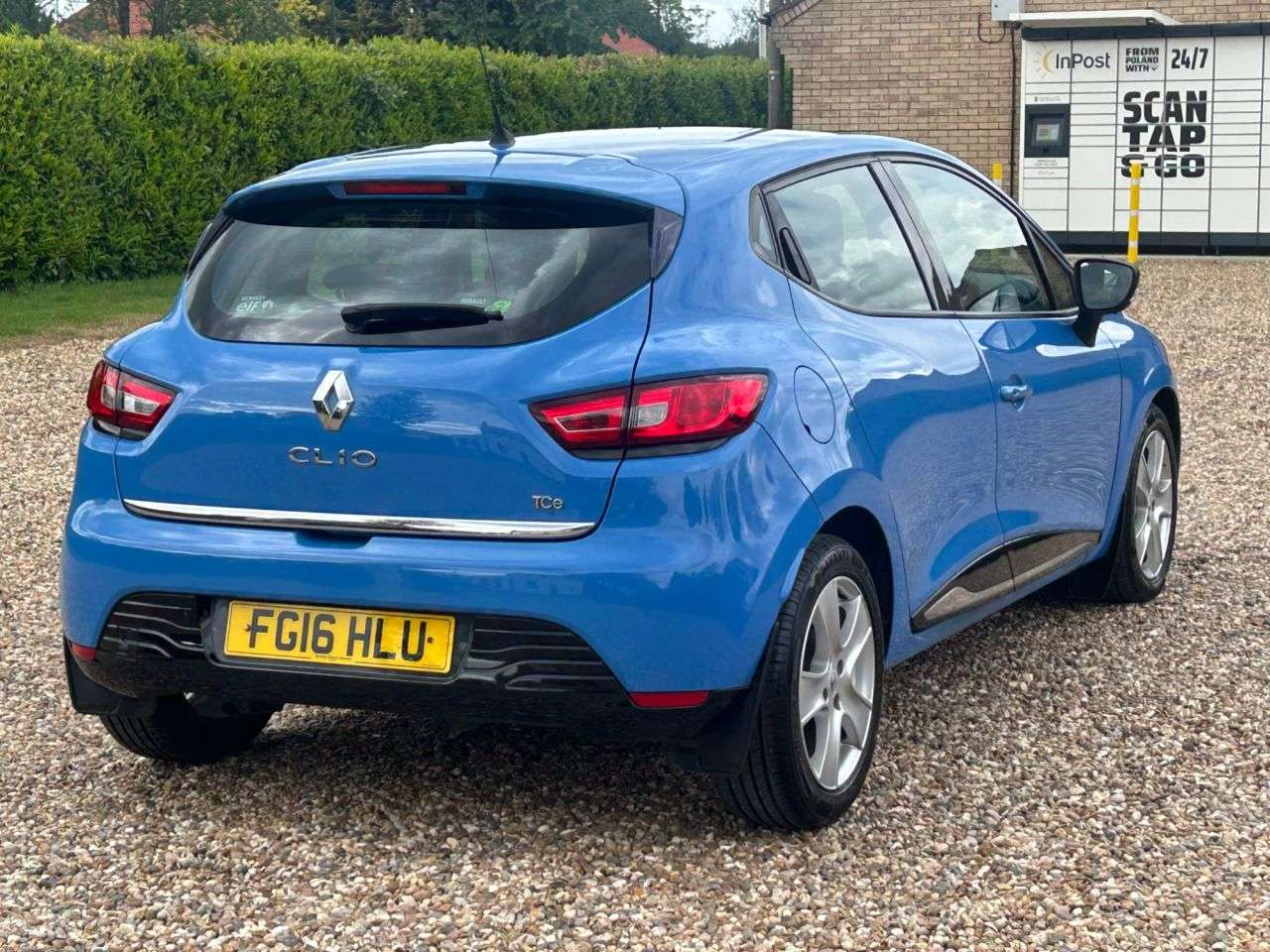 2016 RENAULT CLIO 2016 RENAULT CLIO