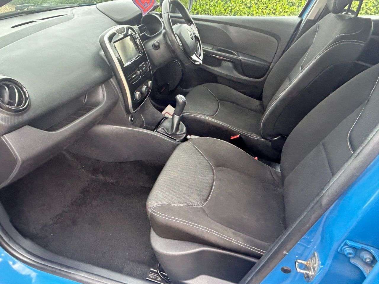 2016 RENAULT CLIO 2016 RENAULT CLIO