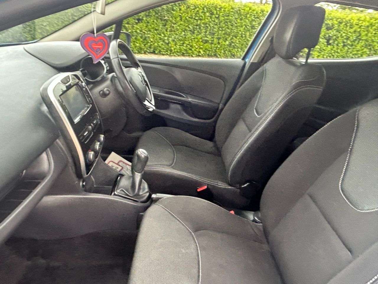 2016 RENAULT CLIO 2016 RENAULT CLIO
